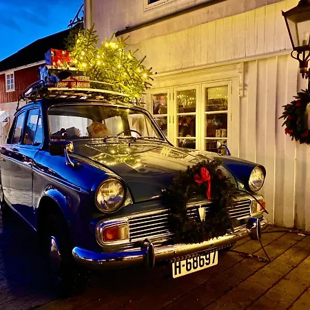 The Blacksmith's Place - Cozy Rorbu In Lofoten *